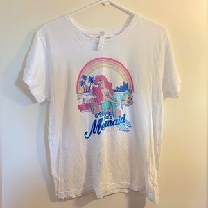 Actually I’m A Mermaid, Disney Ariel Flounder SebastianT-shirt size large women